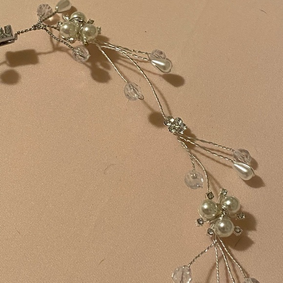 Bridal hair vine - Picture 2 of 8